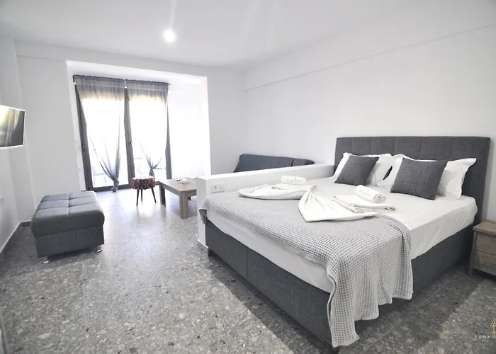 Zennova Sirene Luxury Appartement