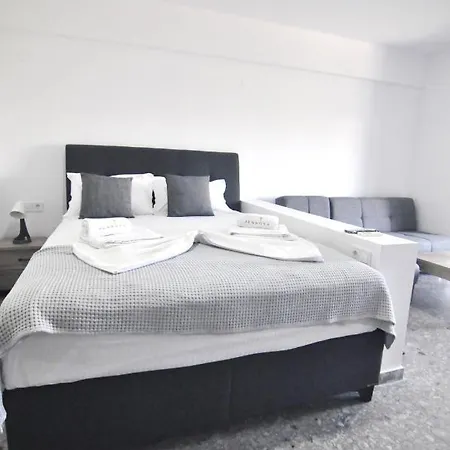 Zennova Sirene Luxury * Gerakini