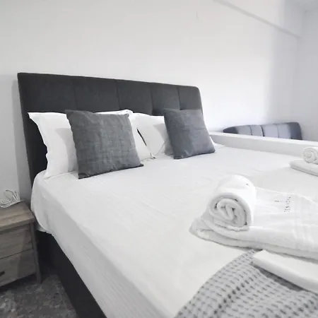 Zennova Sirene Luxury Gerakini